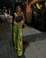 PANT METALIZADO KINDRA + TOP CORSET ASYA + SET COLLARES ÉTER