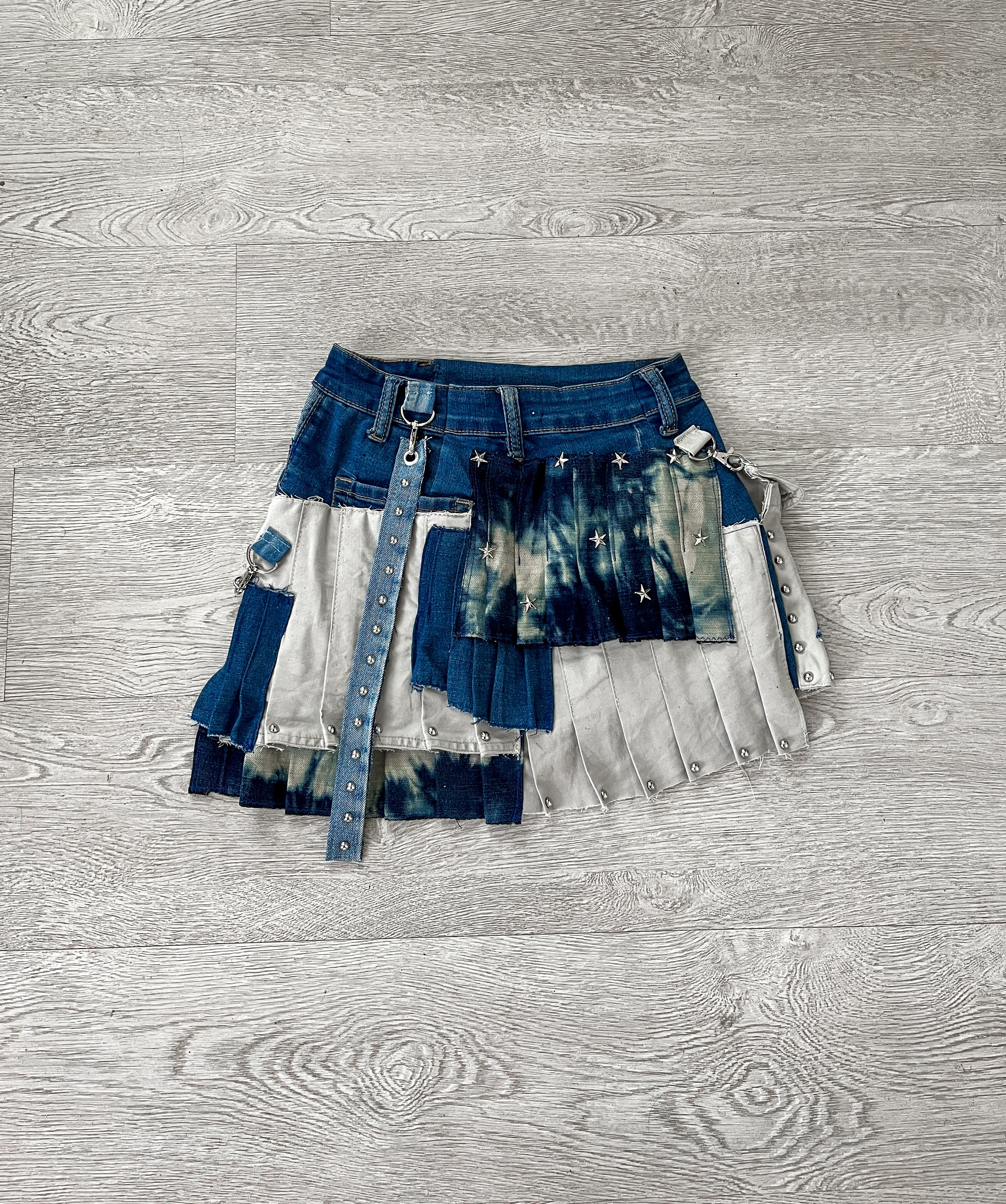 MINI FALDA FLOWER JEANS (one of a kind)