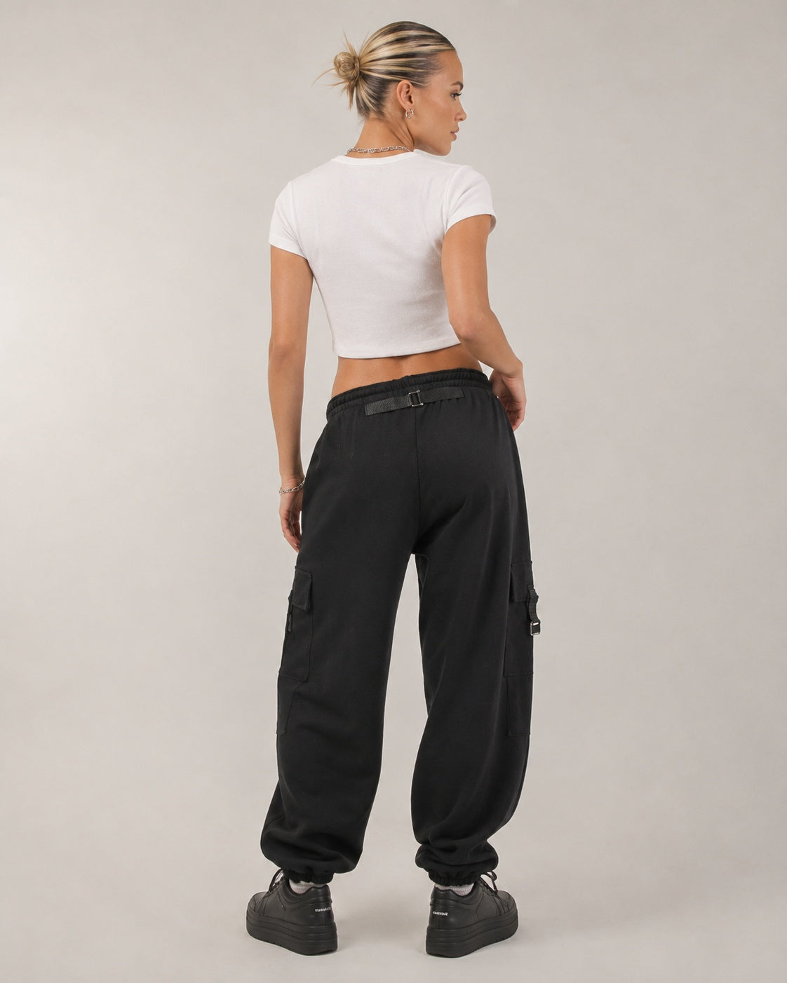 PANTALÓN BUZO CADENAS RIOT